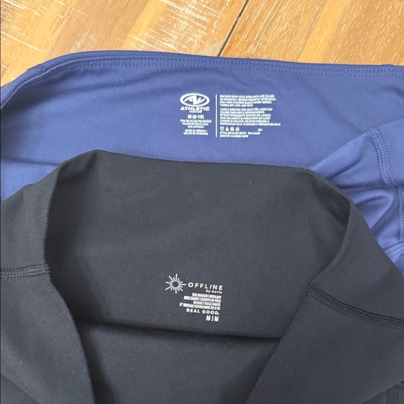 Sleek Black and Navy Women's Bike Shorts - Picture 2 of 2